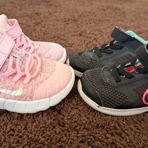 Kids Nike pink/white and Blue Sneakers